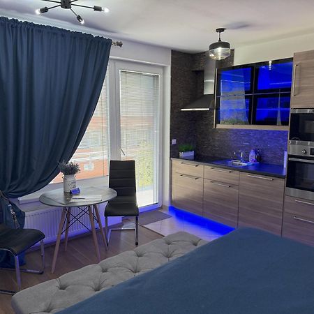 Apartment Iron Cube Prag Dış mekan fotoğraf