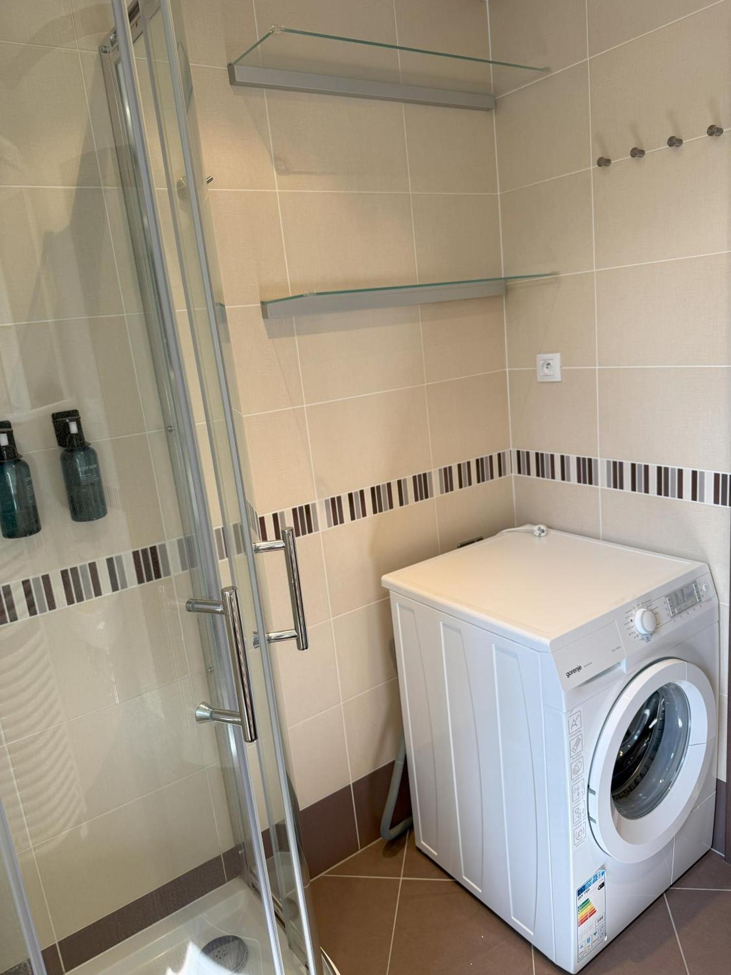 Apartment Iron Cube Prag Dış mekan fotoğraf